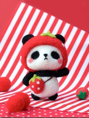 Strawberry Panda Wool Felt Poke Kit DIY
